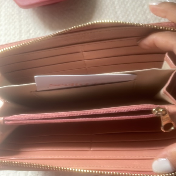 See by Chloe pink clutch zipper wallet - Picture 5 of 5